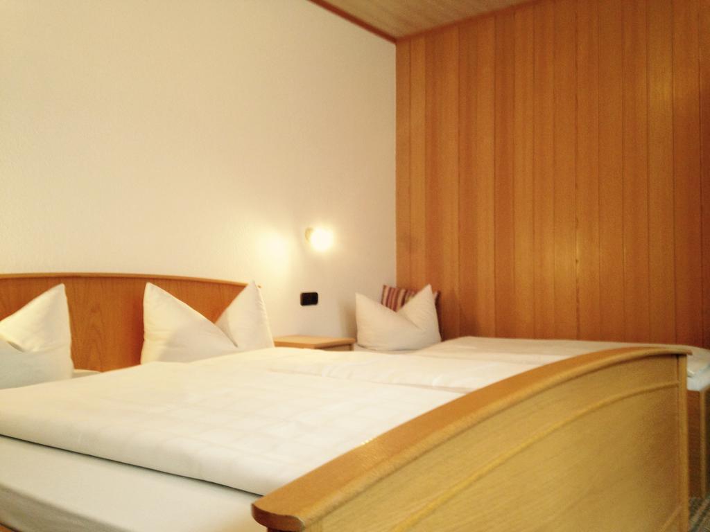 Gaestehaus Hannelore Geiselwind Kamer foto